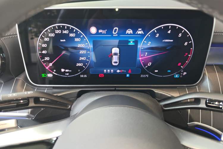 Used Mercedes-Benz C-Class 2024 Facelifted C-Class 260 L Night Edition Sports Version Instrument Cluster