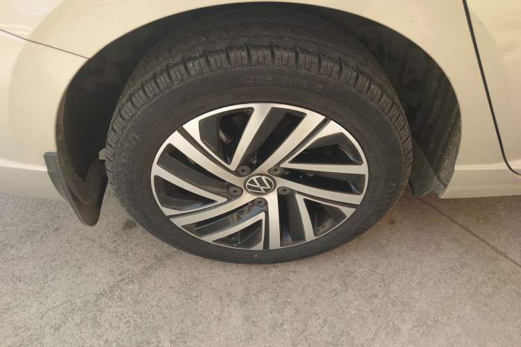 Used Volkswagen Lavida 2022 1.5L Automatic Vision Edition