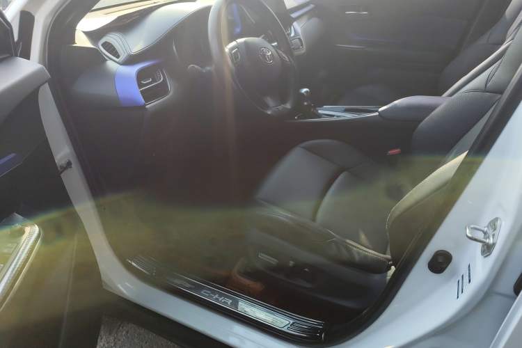 Used Toyota C-HR 2020 2.0L Leading Edition