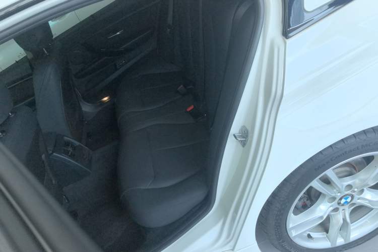 Used BMW 3 Series 2019 320Li M Sport Package Left Rear Seat