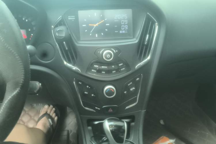 Used GAC Trumpchi GA3S Vision 2014 1.6L Automatic Luxury ESP Version
