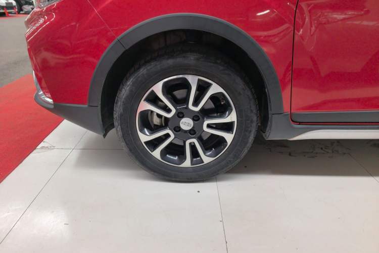 Used Geely Auto Vision X3 2017 1.5L Automatic Elite Model
