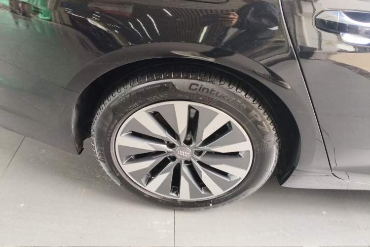 Used Audi A6L 2020 45 TFSI Prestige Elegant Edition Right Rear Wheel Hub