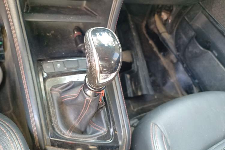 Used JAC Refine S3 2017 1.5L Manual Luxury Smart Model