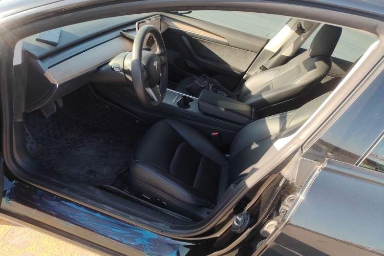 Used Tesla Model 3 2022 Rear-Wheel-Drive Version