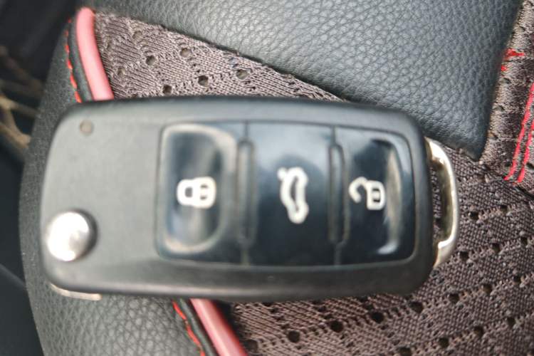 Used Volkswagen Tiguan 2013 1.8TSI Automatic Two-Wheel Drive Trend Edition Vehicle Key