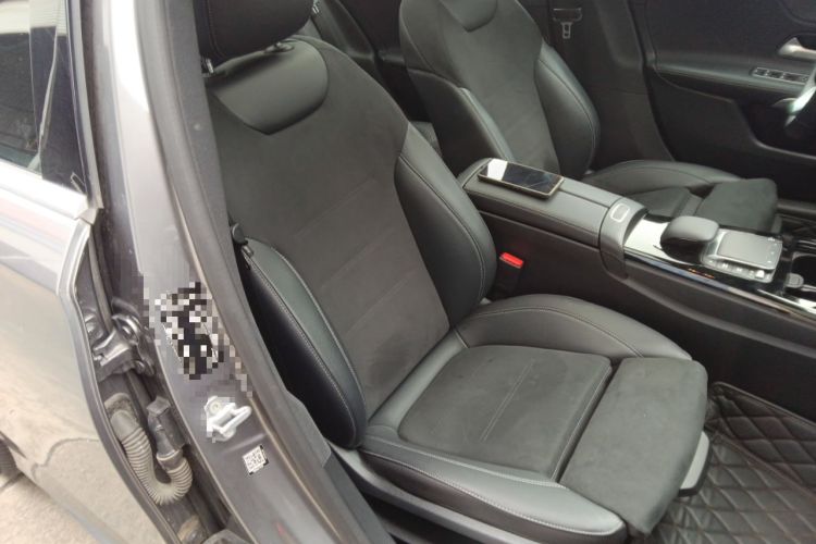 Used Mercedes-Benz A-Class 2022 Revised Version A 200 L Sport Sedan Fashionable Style Right Front Seat