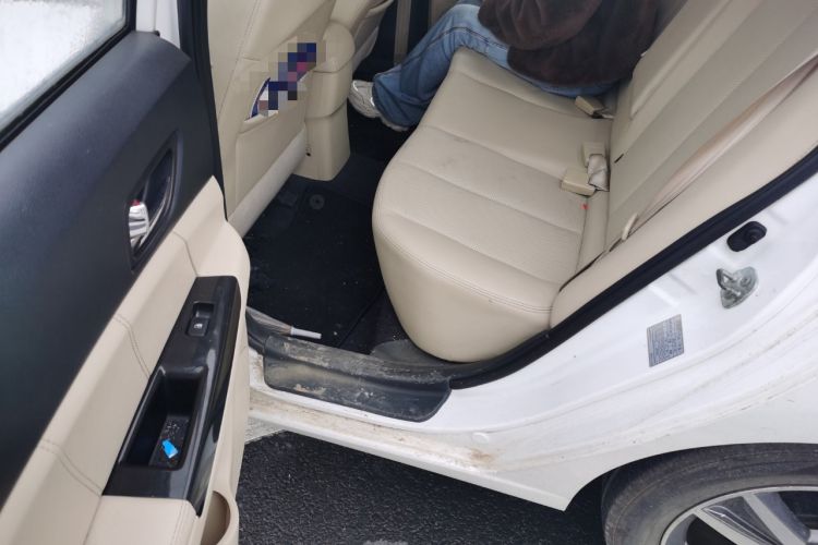 Used Changan Eado 2015 1.6L Manual Luxury Model China IV Standard