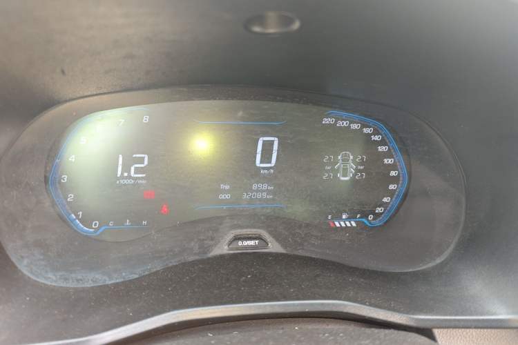 Used Wuling Hongguang S3 2018 1.5T Manual Luxury Model China V Standard Instrument Cluster