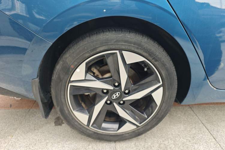 Used Hyundai Elantra 2021 1.5L CVT GLX Elite Edition