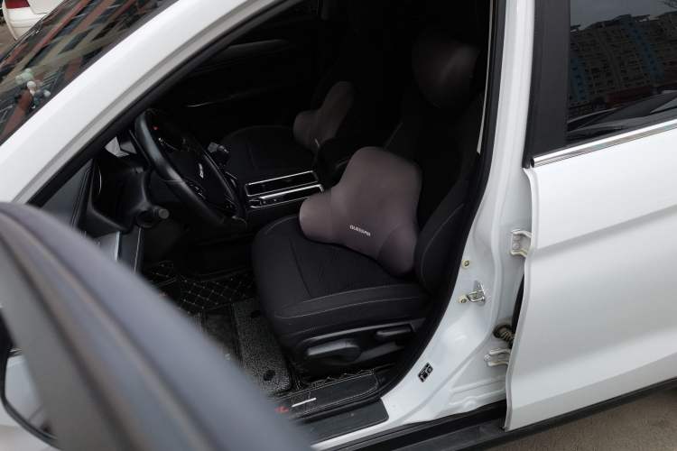 Used Haval M6 2023 PLUS 1.5T Manual Elite Smart Connectivity Model
