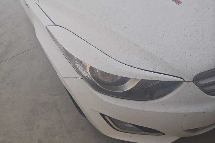 Used Hyundai Elantra (5th Generation / Langdong) 2012 1.6L Manual Leading Model
