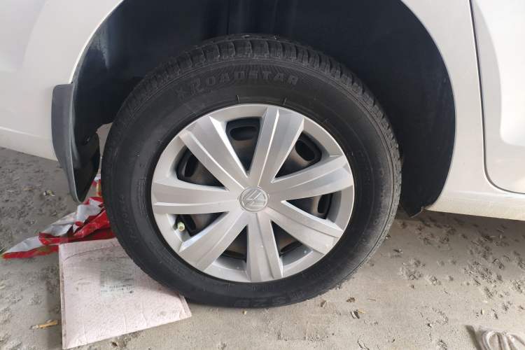 Used Volkswagen Jetta 2017 1.5L Automatic Fashion Model Exterior 5