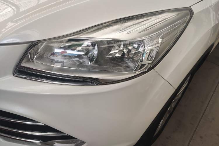 Used Ford Kuga 2015 2.0L GTDi Four-Wheel Drive Elite Model