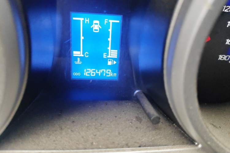 Used CHANGAN KAICHENG Ounuo S 2014 1.3L Elite Model Odometer Close Up