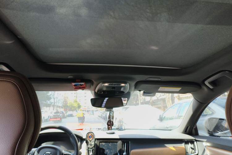 Used Volvo S90 New Energy 2021 T8 eDrive Hybrid Zhiyi Luxury Edition Headliner