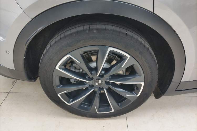 Used ONVO L60 2024 60 kWh Rear-Drive Version