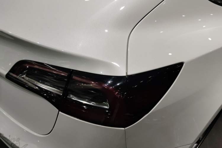 Used Tesla Model 3 2020 Revised Version Standard Range Rear-Wheel Drive – Upgraded Edition