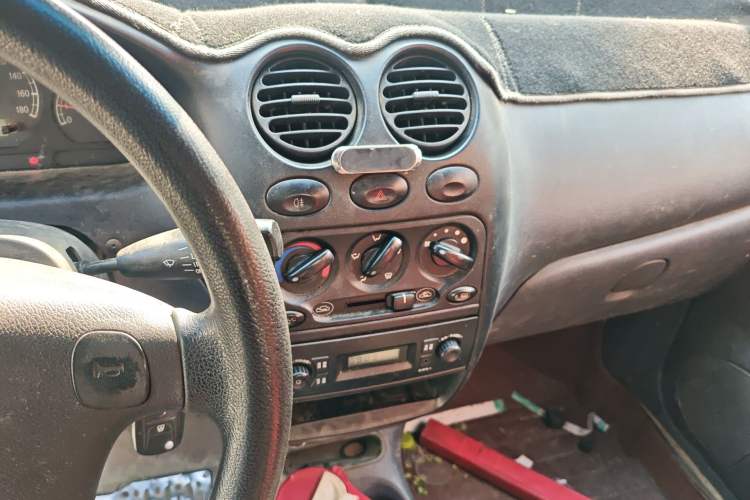 Used Baojun Lechi 2012 Revised 1.0L Manual P-TEC Standard Edition