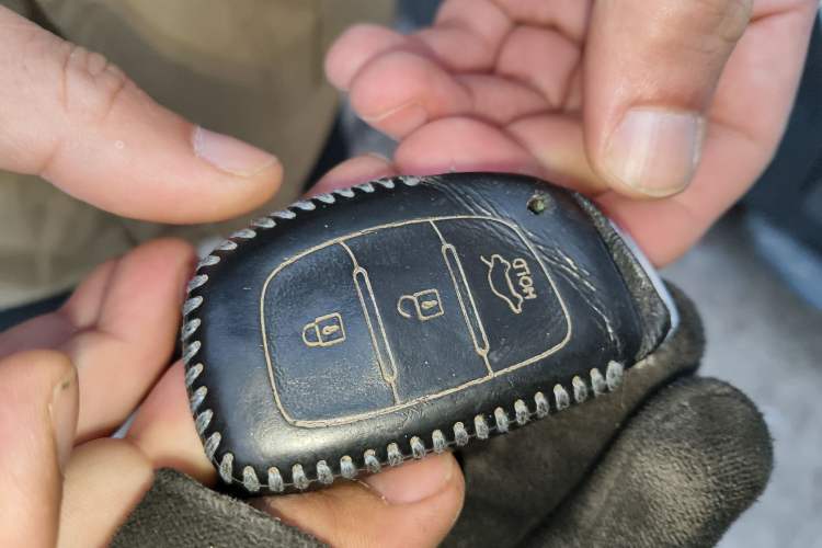 Used Hyundai ix25 2015 1.6L Automatic Two-Wheel-Drive Deluxe DLX Model
