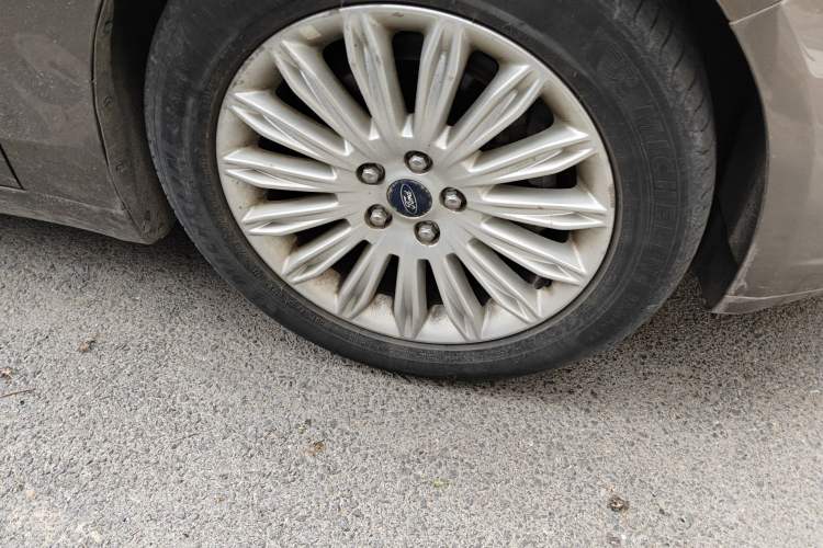 Used Ford Mondeo 2013 2.0L GTDi 200 Luxury Model