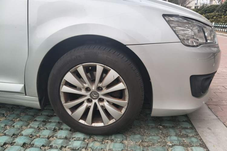 Used Citroen C-Quatre 2013 Sedan 1.6L Manual - Prestige Model Right Front Wheel Hub