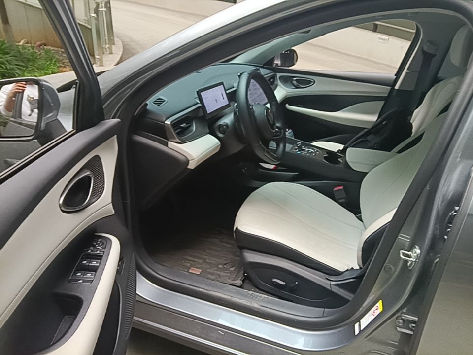 BYD Seal 05 DM-i 2025 DM-i Intelligent Drive 120KM Flagship Model — снимка 18