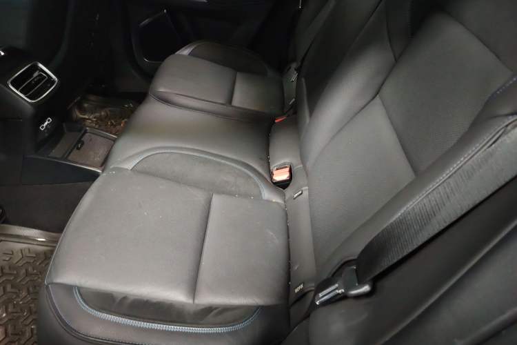 Used Lynk & Co 01 EM-P 2019 1.5T PHEV JingPro National VI Interior 4