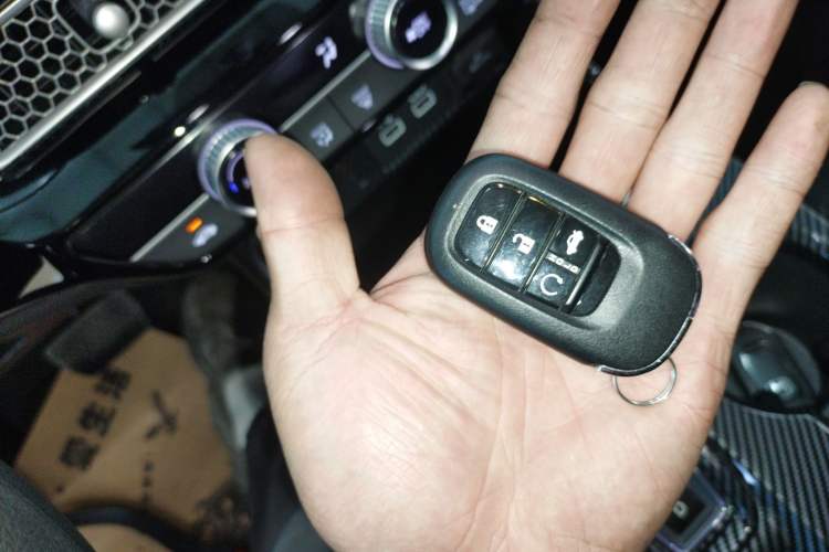 Used Honda Civic 2023 2.0L eHEV Pioneer Edition