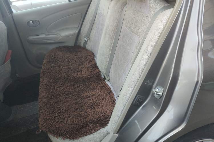 Used Nissan Sunny 2015 1.5XE Manual Comfort Edition Left Rear Seat