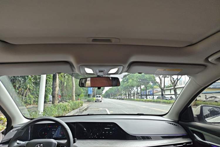 Used CHANGAN Eado 2023 Changan Edition PLUS Blue Whale NE 1.4T GDI DCT Prestige Version