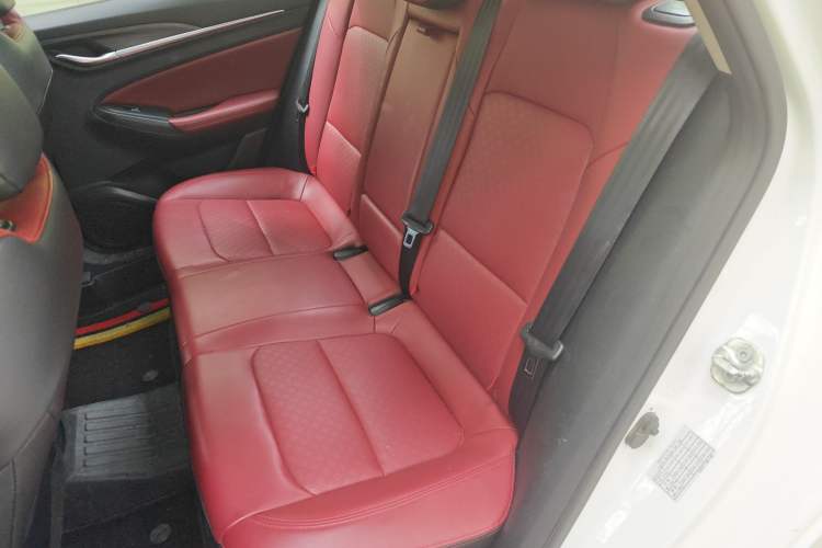 Used CHANGAN Eado 2020 PLUS Blue Whale NE 1.4T GDI DCT Flagship Model Left Rear Seat