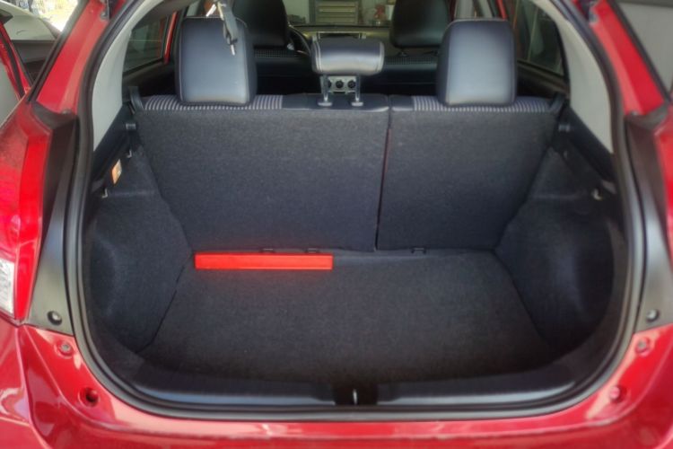 Used Toyota YARiS L Zhi Xuan 2015 1.5G Automatic Xuan Dong Sunroof Special Edition