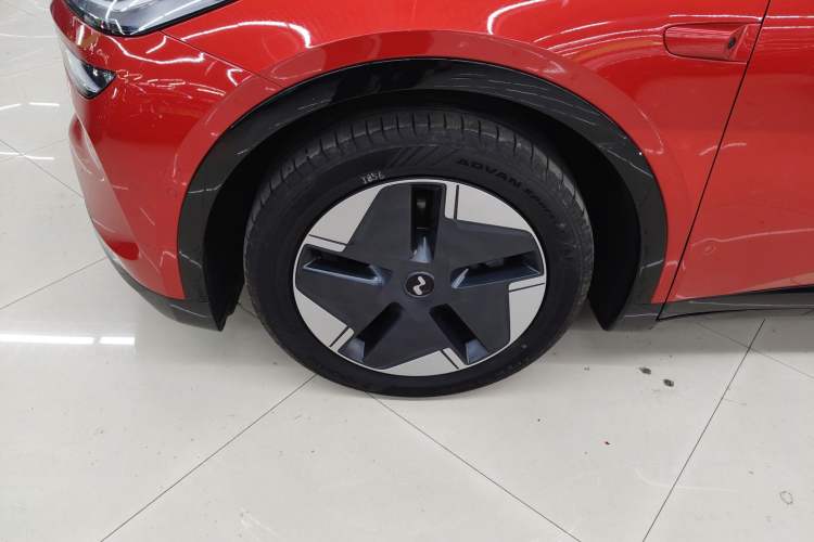 Used ONVO L60 2024 60 kWh Rear-Drive Version Exterior 4