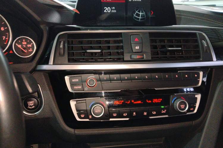 Used BMW 3 Series 2018 320Li Fashion Model
