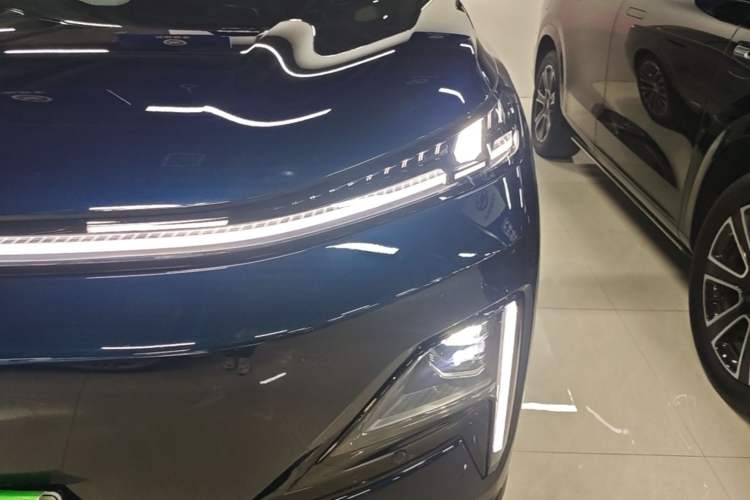 Used Deepal S09 2025 Four-Wheel Drive Ultra+ Custom Edition
