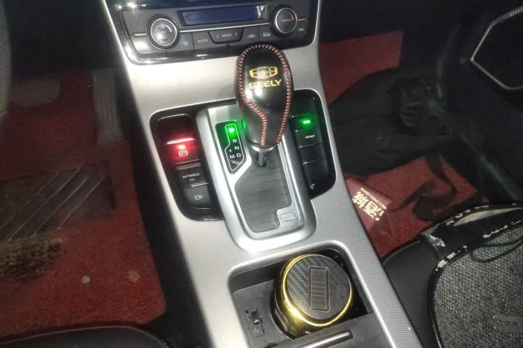 Used Geely Auto Emgrand GL 2018 1.8L DCT Elite Smart Connectivity Version
