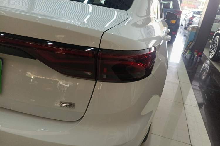 Used Geely Auto Emgrand 2022 4th Generation 1.5L CVT Flagship Model
