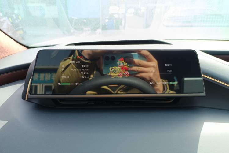 Used Hyptec HL 2025 700 Ultra Six-Seater All-Wheel-Drive LiDAR Version
