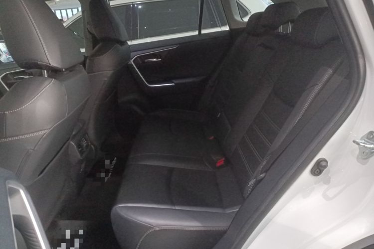 Used Toyota RAV4 2022 2.0L CVT Two-Wheel Drive Fashion Plus Edition