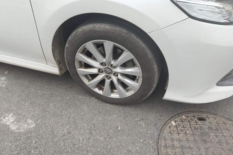 Used Toyota Camry 2018 2.0G Luxury Edition
