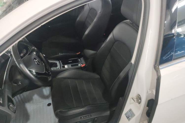 Used Volkswagen Golf 2020 Zhiai Edition 280TSI DSG Luxury Model
