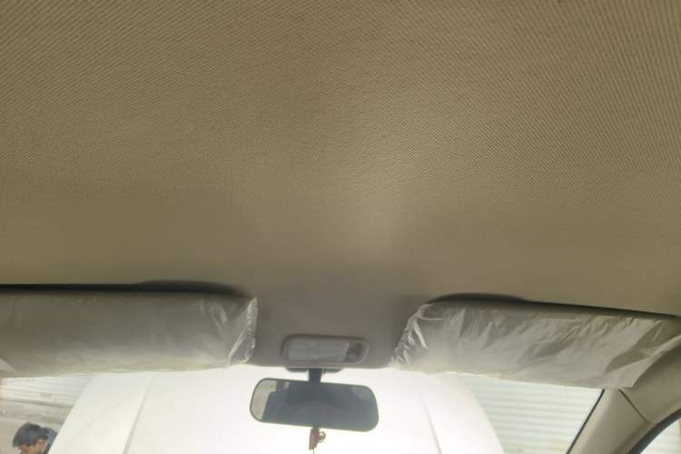 Used Wuling Hongguang V 2022 1.5L Jingqu Edition Electric-Assist LAR Headliner