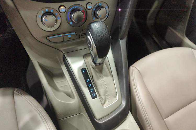 Used Ford Focus 2012 Sedan 1.6L Automatic Comfort Model