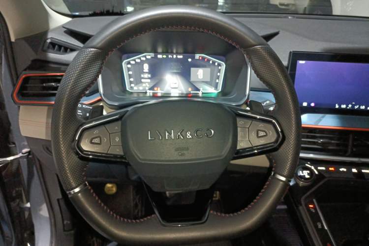 Used Lynk & Co 06 2020 1.5T YAO Halo
