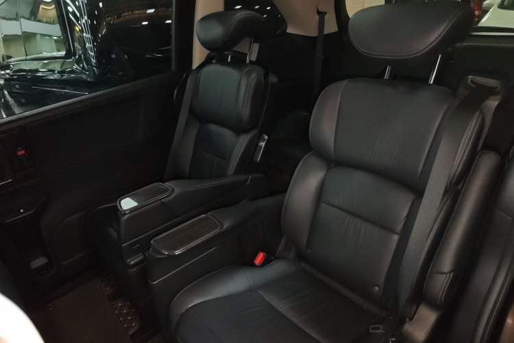 Used Honda Elysion 2016 2.4L Luxury Edition Left Rear Seat