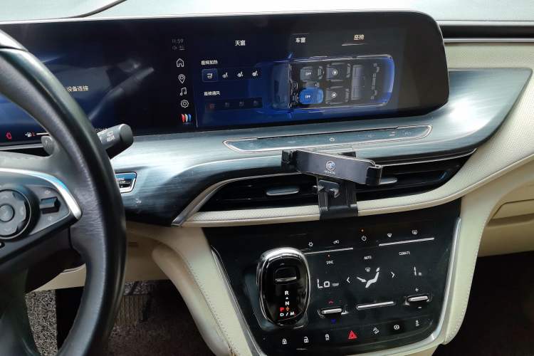 Used Buick GL8 2023 ES Lu Zun Deluxe Model
