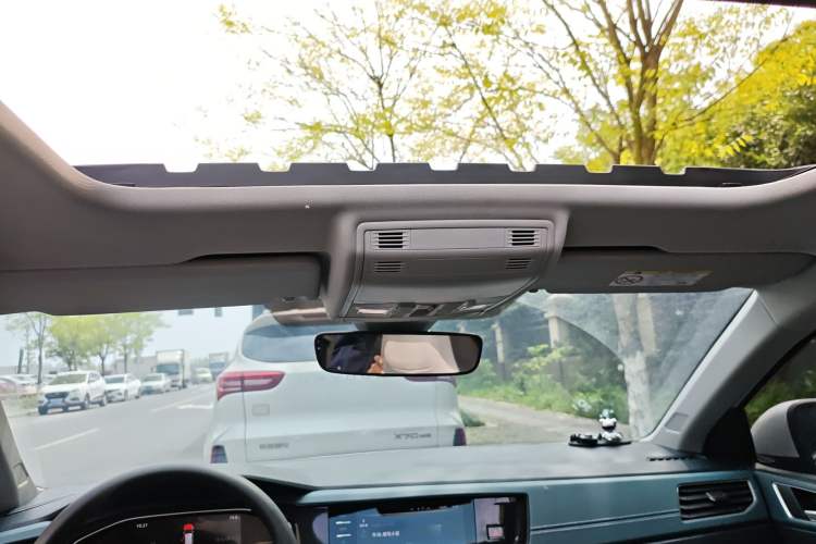 Used Volkswagen Lavida 2025 New Sharp 1.5L Outstanding New Vision Edition Headliner