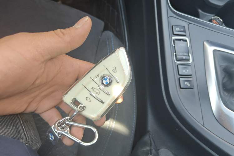 Used BMW 3 Series 2018 320i M Sport Package
