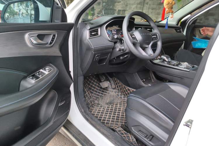 Used Roewe RX5 2020 PLUS 300TGI Automatic Ali National Style Luxury Edition